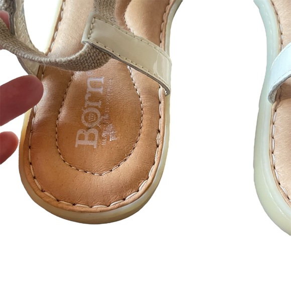 Born White Sandals 9 - Picture 2 of 5